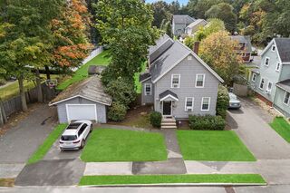 Photo of real estate for sale located at 298 Salem St Wakefield, MA 01880