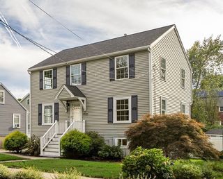 Photo of 141 Renfrew St Arlington, MA 02476