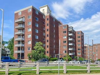 Photo of 14 Concord Ave Cambridge, MA 02138
