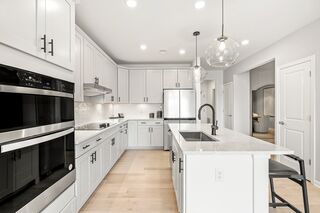 Photo of 6 Stratton Drive Woburn, MA 01801