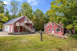 Photo of real estate for sale located at 16 Summit Ave Sturbridge, MA 01518