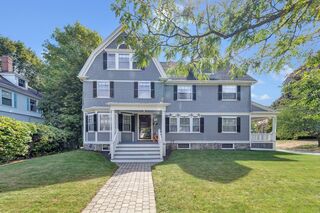 Photo of 112 Church St Winchester, MA 01890
