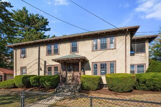 Photo of 1629 Centre St Newton Highlands, MA 02461