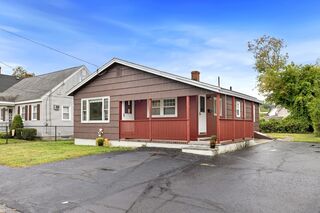 Photo of 15 Sayles St Lowell, MA 01851