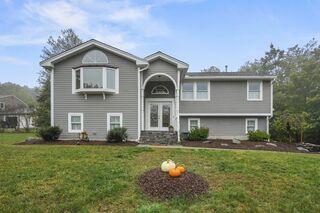 Photo of 45 Kendall Hill Road Sterling, MA 01564