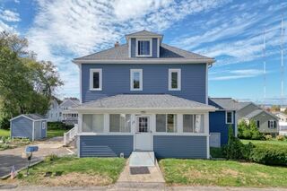 Photo of 15 2nd St Hull, MA 02045