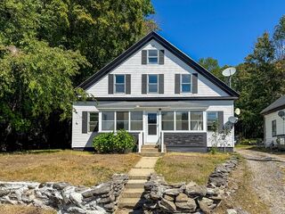 Photo of 1 Park St Royalston, MA 01368
