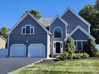 Photo of 20 Woodridge Rd Millbury, MA 01527