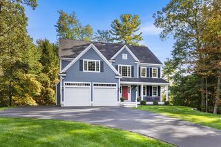 Photo of 7 West Village Drive North Reading, MA 01864