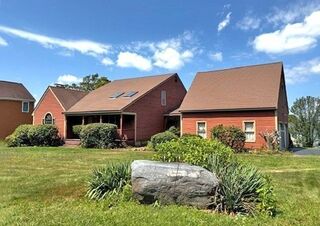 Photo of 29 Highland View Drive Sutton, MA 01590