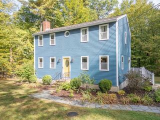 Photo of 105 West St Pepperell, MA 01463