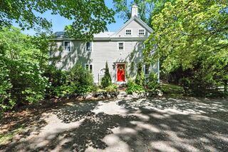 Photo of 135 Central St Georgetown, MA 01833