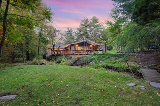 Photo of 76 Stallion Hill Rd Sturbridge, MA 01518