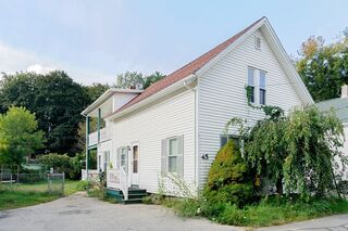 Photo of 45 Lens Southbridge, MA 01550