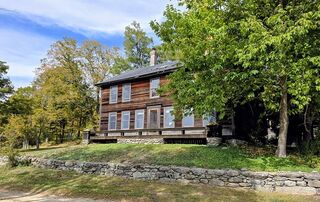 Photo of 47 Harty Dr Petersham, MA 01366
