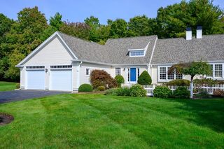 Photo of 28 Fieldstone Dr Pembroke, MA 02359