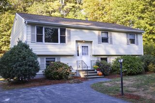 Photo of 17 Ben Pl Billerica, MA 01821