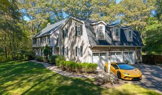 Photo of 2 Partridge Hill Rd Dover, MA 02030