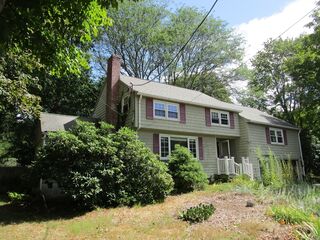 Photo of 16 Munroe Ave Reading, MA 01867