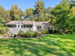 Photo of 72 Gould Rd Andover, MA 01810