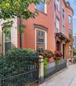 Photo of 46 High St Boston - Charlestown, MA 02129