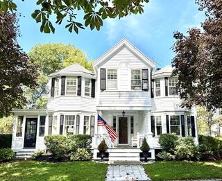 Photo of 12 Vine St Manchester, MA 01944