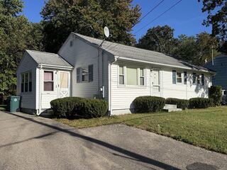 Photo of 16 Davis St Abington, MA 02351