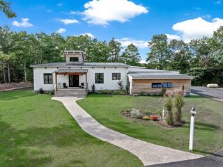 Photo of 4 Edwards Bridge Road Marion, MA 02738