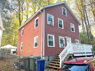 Photo of 21 Hitchcock Ave Warren, MA 01083