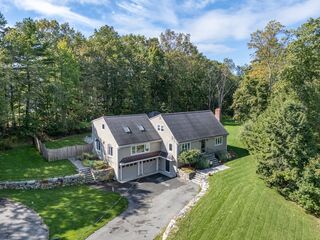 Photo of 13 Westgate Rd Billerica, MA 01862