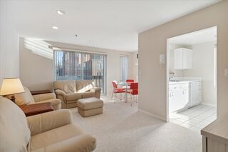 Photo of 950 Massachusetts Ave Cambridge, MA 02139