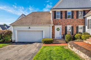 Photo of 8 Turtlebrook Way Medfield, MA 02052