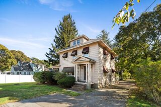 Photo of 807 Salem St Lynnfield, MA 01940