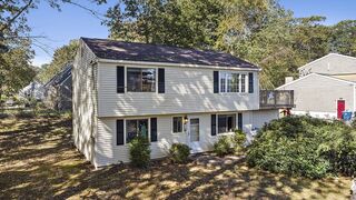 Photo of 54 Mascuppic Trl Tyngsborough, MA 01879