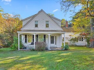Photo of 1141 Tremont St Duxbury, MA 02332