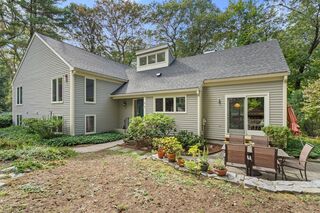 Photo of 49 Birchwood Lane Lincoln, MA 01773