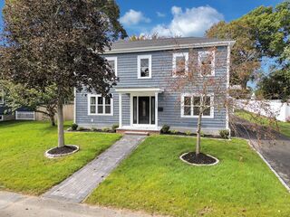 Photo of 1307 Washington St Braintree, MA 02184