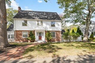 Photo of 35 Kingston Rd Newton Highlands, MA 02461