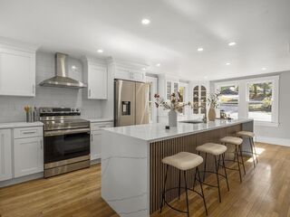 Photo of 248 Highland St Marshfield, MA 02050