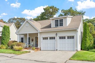 Photo of 121 Cortland Drive North Andover, MA 01845