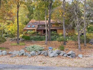 Photo of 243 Spring Street Shrewsbury, MA 01545
