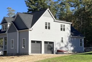 Photo of 18 Lakeshore Drive Douglas, MA 01516