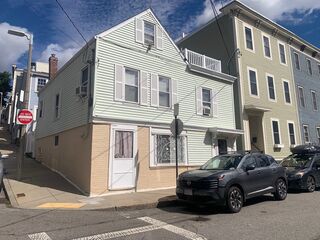 Photo of 15 Russell St Boston - Charlestown, MA 02129