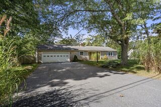 Photo of real estate for sale located at 25 Ronda Ln Dennis, MA 02638