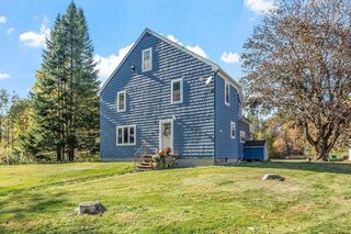 Photo of 63 Gardner Rd Hubbardston, MA 01452