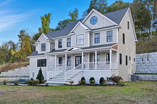 Photo of 161 Bridge Street Hamilton, MA 01982