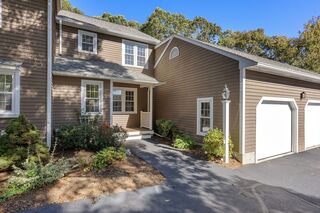 Photo of 108 Laurelwood Dr Hopedale, MA 01747
