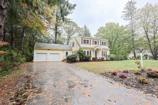 Photo of 10 Hayward Rd Wayland, MA 01778