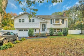 Photo of 36 Lowell Street North Billerica, MA 01862