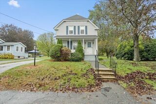 Photo of 131 Main St Clinton, MA 01510